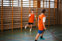 1_2025.11.19-siatkowka-zawodowa-4-6-50